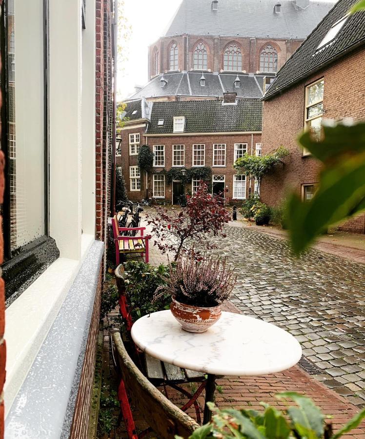 莱顿De Pelgrimsplaats住宿加早餐旅馆 外观 照片